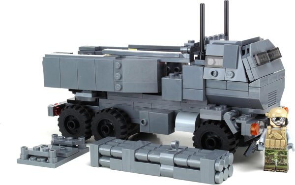 Army Mobile Rocket Artillery made with LEGO parts - Image 3