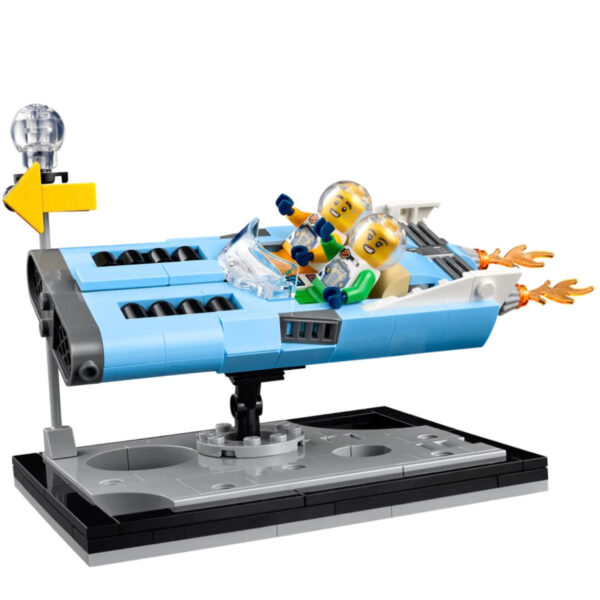 LEGO Ideas Flying Moon Car GWP Set (40789) - Image 2