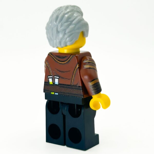 Wolfpack Alchemist  Custom Minifig made using LEGO parts  - B3 Customs - Image 2