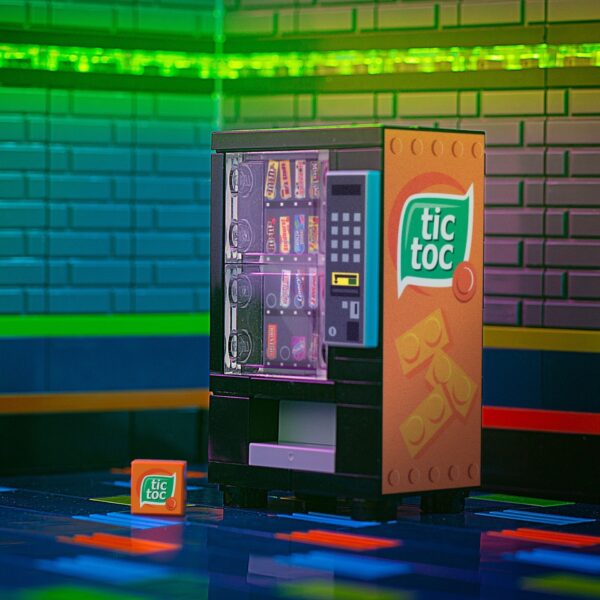 Tic Toc - B3 Customs Candy Vending Machine - Image 2