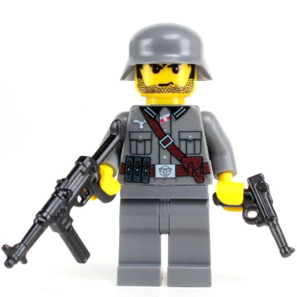 German World War 2 MP40 Soldier - Custom Military Minifig - Image 2
