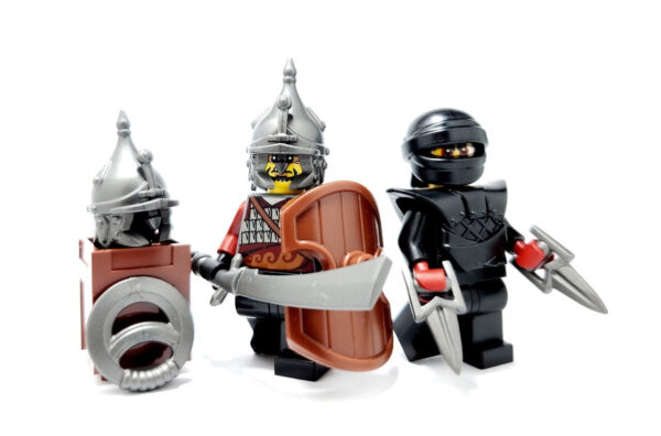 Arabian Shield - Brick Warriors - Image 2
