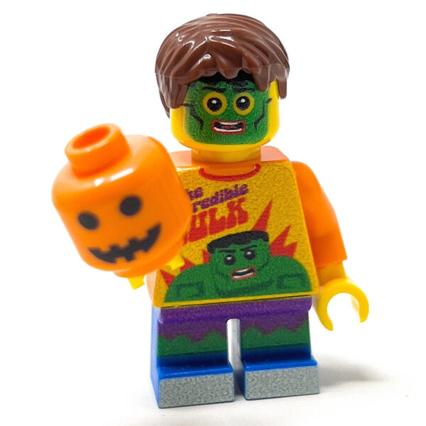 Set of 3 Kids Trick-or-Treating on Halloween Minifig Collection - Image 5