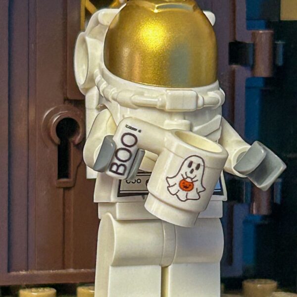 Boo! Ghost w/ Pumpkin Mug for Minifigs - B3 Customs - Image 2