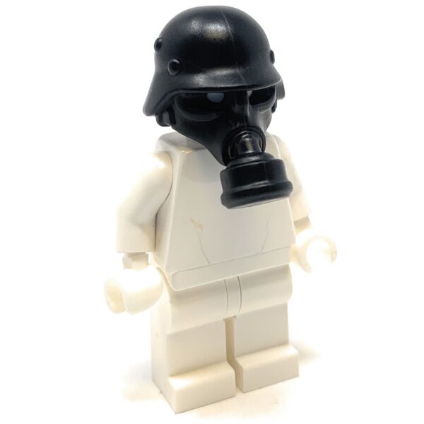 German Gas Mask - Brick Warriors - Image 4